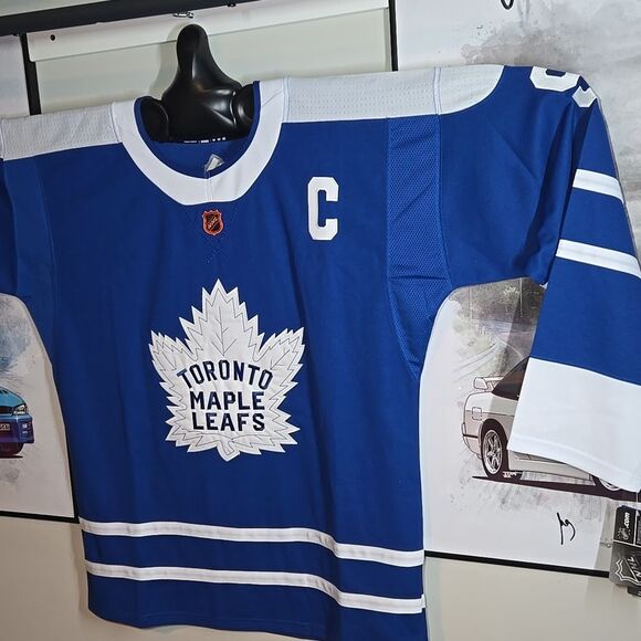 Toronto Maple Leafs #91 TAVARES NHL Game Day Jersey - Picture 4 of 11